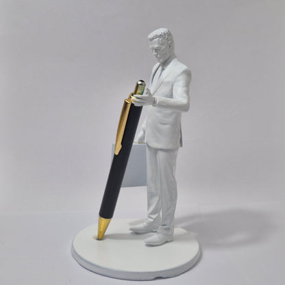 Half-Life G-Man Pen Holder | Creepy Desk Organizer | Gamer Office Decor | Sci-Fi Gift for Half-Life Fans | Gman