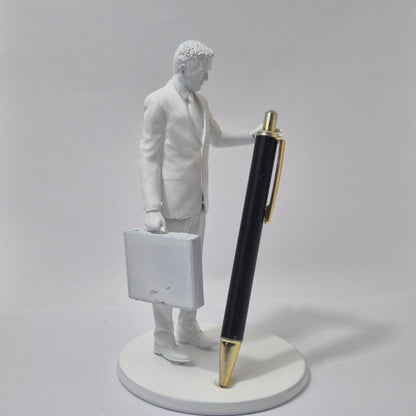 Half-Life G-Man Pen Holder | Creepy Desk Organizer | Gamer Office Decor | Sci-Fi Gift for Half-Life Fans | Gman