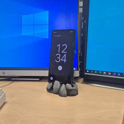 Halo Master Chief Phone Stand | Gamer Desk Gift | Phone Stand | Gift for Halo Fans | Desk Organizer